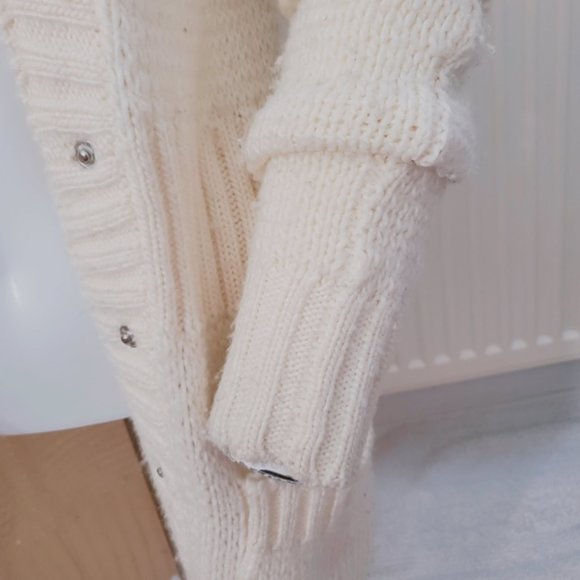 H&M Mid Length Ribbed Knit Cardigan- Wool Blend in Cream- Size 4 - Picture 6 of 13
